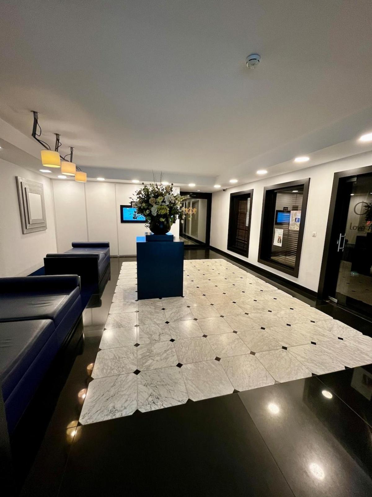 Apartamento Big With Parking In